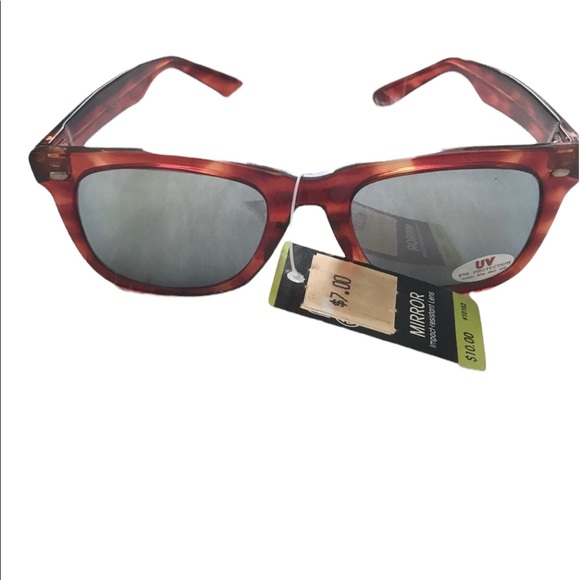 Vintage Deadstock Foster Grant Wayfarer Sunglasses - Picture 5 of 6